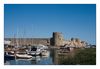 die Stadtmauer der Altstadt von Aigues Mortes (Canal du Rhône à Sète, Camargue)