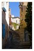 Gasse in Gordes, Vaucluse, Provence-Alpes-Côte d’Azur