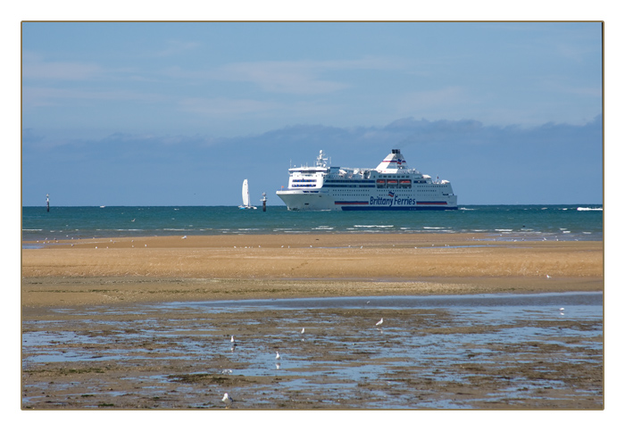 von Portsmouth (UK) ankommende F&auml;hre, Ouistreham