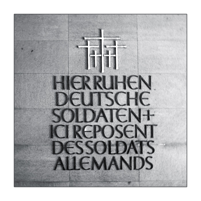 Hier ruhen deutsche Soldaten ..., deutsche Kriegsgr&auml;berst&auml;tte La Cambe