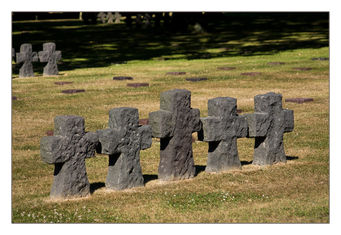 Grabfeld, deutsche Kriegsgr&auml;berst&auml;tte La Cambe