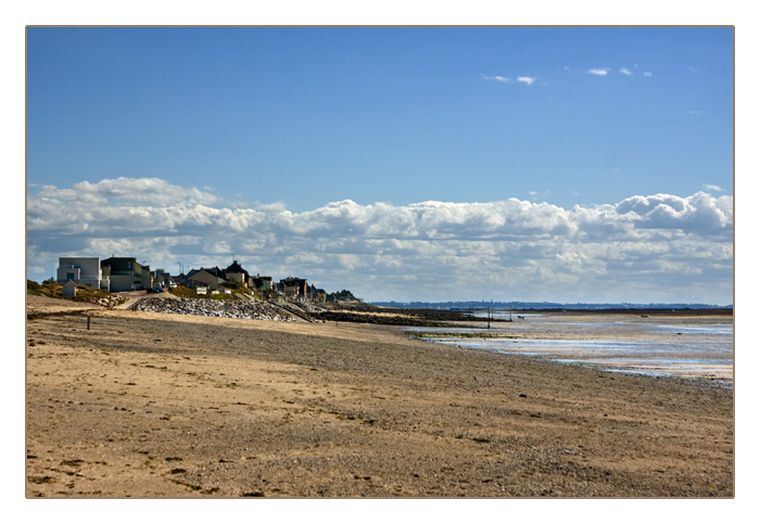 Häuser direkt am Strand, Agon-Coutainville, Halbinsel Cotentin