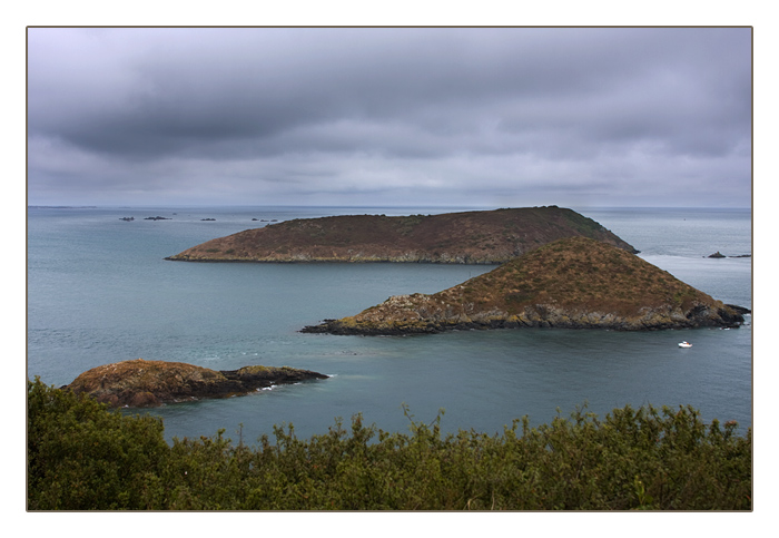 die Mez Goelo (Mez Goëlo) Inselgruppe, Pointe de Bilfot, Plouézec