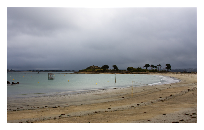 Blick zur kleinen Insel l'Ilot St. Anne, Saint-Pol-de-L&eacute;on
