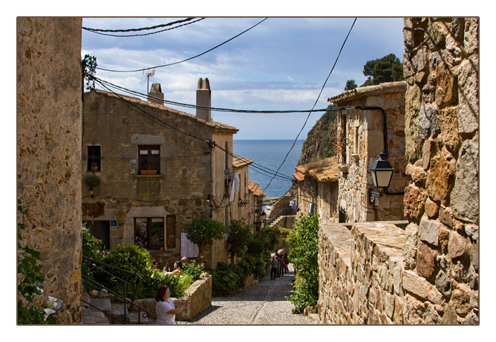 wunderschöne Gassen auf der Festung von Tossa de Mar